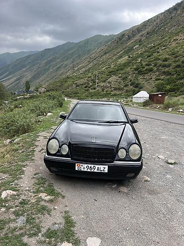 124 купе: Mercedes-Benz E-Class: 1998 г., 3.2 л, Автомат, Бензин, Седан — 4