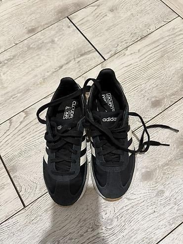 nike react: Кроссовки Adidas с технологией Cloudfoam Comfort. Размер 35, заказали — 3