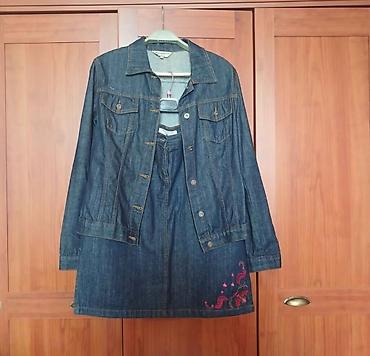 cins dest: Denim dəst – 2 üst geyim 1) Uzun cins jaket/plaş - Tünd mavi denim - — 1