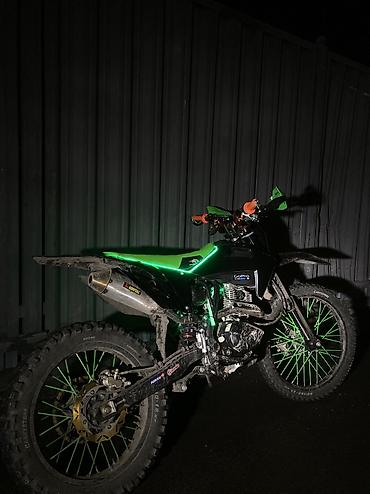 Мотоциклы: XINGUZUN 300cc 6 ступка 175fmn двигатель Вложений нет, тяга хорошая — 7