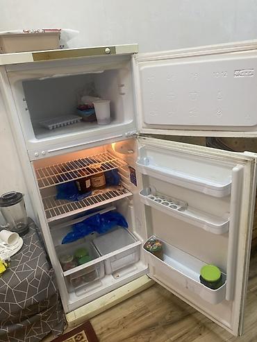 Soyuducular: Indesit iki kameralı soyuducu - Üst hissədə dondurucu, alt hissədə — 2