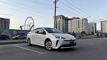 Toyota: Toyota Prius: 2019 г., 1.8 л, Автомат, Гибрид — 6