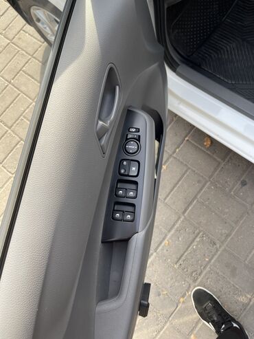 Kia: Kia Morning: 2019 г., 1 л, Автомат, Бензин, Хэтчбэк — 5