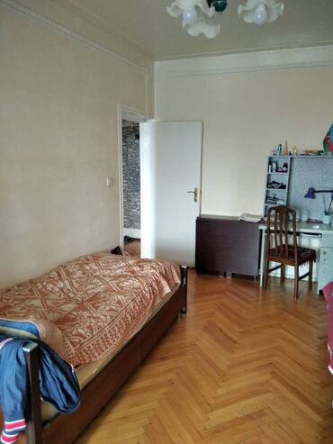 Köhnə tikili: Bakı, 3 otaqlı, Köhnə tikili, m. Xalqlar Dostluğu, 80 kv. m -da lalafo.az — 4 Köhnə tikili: Bakı, 3 otaqlı, Köhnə tikili, m. Xalqlar Dostluğu, 80 kv. m — 4