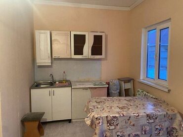 сдоются дома в навопокровка срочно или вримянки: 55 м², 1 комната, Утепленный, Бронированные двери, Парковка
