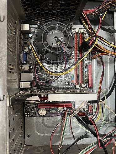 е5: Видеокарта для ПК, Б/у, Palit, GeForce GT, До 2 ГБ — 1