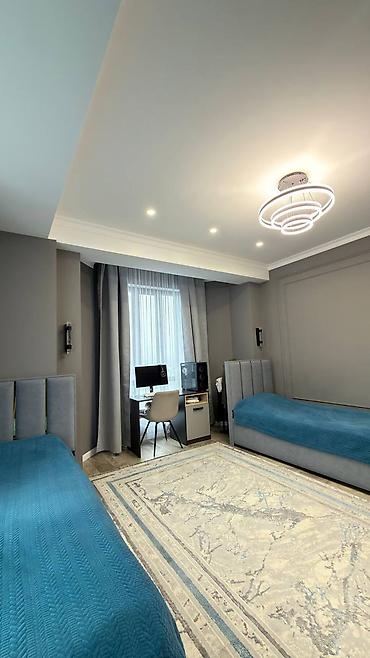 Продажа квартир: 3 комнаты, 77 м², 9 этаж — 4