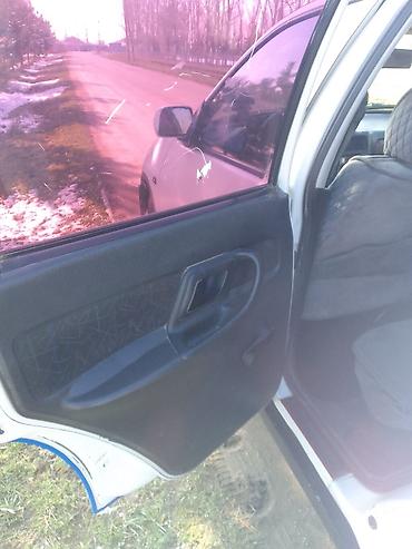 Другие автомобили: Пассажирский универсал для такси - Кузов: 5‑дверный универсал, белый — 16