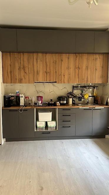 Sale of townhouses: Срочная продажа Вышла на продажу в шикарном районе 2х этажный at lalafo.kg — 8 Sale of townhouses: Срочная продажа Вышла на продажу в шикарном районе 2х этажный — 8