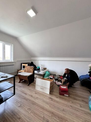 Продажа домов: Дом, 210 м², 5 комнат, Собственник, Старый ремонт — 12