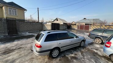 Toyota: Toyota Avensis: 2002 г., 1.8 л, Механика, Бензин, Универсал