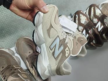 Patike: 36-40 4900 — 6