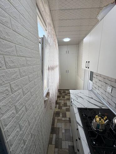 Köhnə tikili: Bakı, Qaraçuxur qəs., 1 otaqlı, Köhnə tikili, m. Neftçilər, 40 kv. m — 8