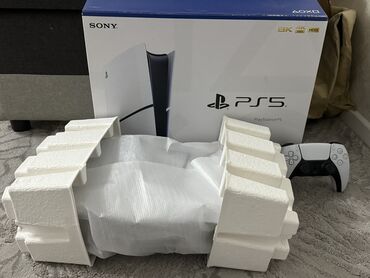 PS5 (Sony PlayStation 5): Новая ps5 slim 1tb На гранит гейм стора 3 ревизия пару игр на