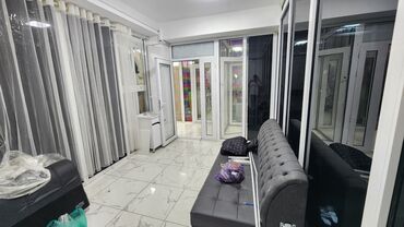 продажа сто: Сдаю Кабинет в салоне, 15 м², Для бровиста, Для визажиста, Для лешмейкера