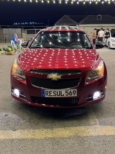 maşın satışı tap az: Chevrolet Cruze: 1.4 l | 2012 il | 193000 km Sedan