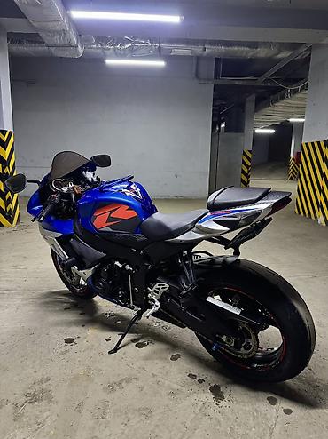 Мотоциклы: Спортбайк Suzuki, 750 куб. см, Бензин, Взрослый, Б/у — 4
