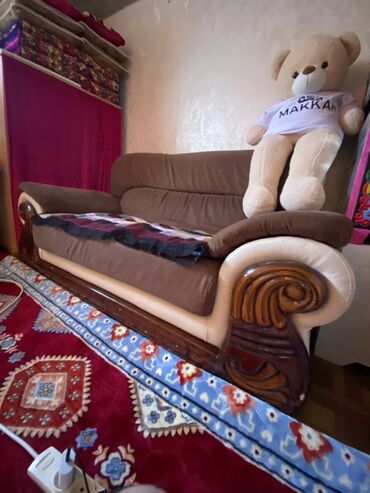 для диван: Түз диван, Колдонулган, Эки орундук
