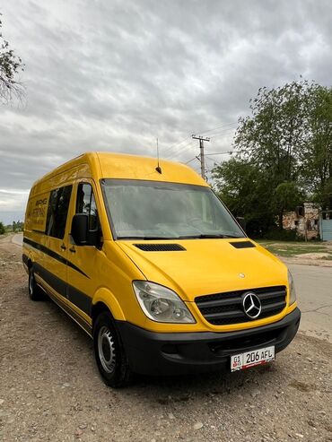 самые дешёвые машина: Mercedes-Benz Спринтер: 2006 г., 2.2 л, Механика, Дизель