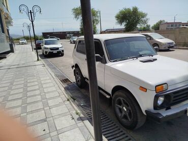 купить рено тягач: ВАЗ (ЛАДА) 4x4 Niva: 2016 г., 1.7 л, Механика, Бензин, Жол тандабас