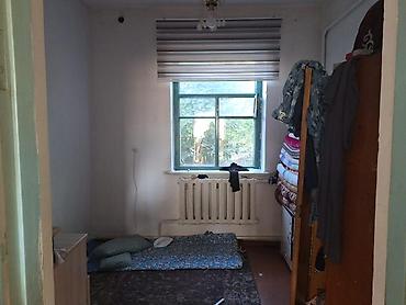 Продажа коттеджей и домов: 🏡 **ПРОДАЁТСЯ ДОМ** 📍 Район: Кирпичный, Красный Строитель 🏠 Площадь at lalafo.kg — 19 Продажа коттеджей и домов: 🏡 **ПРОДАЁТСЯ ДОМ** 📍 Район: Кирпичный, Красный Строитель 🏠 Площадь — 19