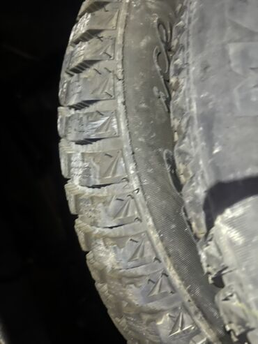 сколько стоит шипованная резина: Зимняя шина (без шипов) для легкового автомобиля. На КИЯ К5 родной