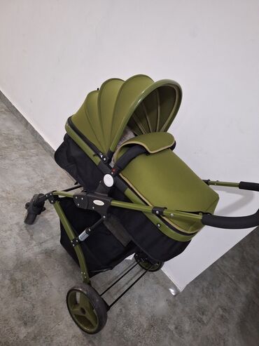 oyuncaq mikrofon: Коляска-люлька несъемная