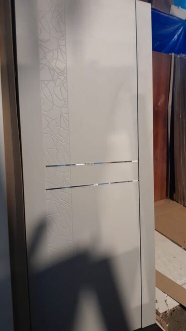 Otaq qapıları: Ekonom qapı 
Rusiya istehsalı
Zamok
Petlələr
Çərçivələri
Naliçniklər — 4