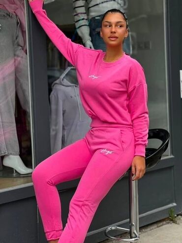 Gornji i donji deo: Hugo Boss, S (EU 36), Sa ilustracijom, bоја - Roze — 1