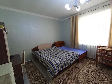 Продажа коттеджей и домов: Продаётся добротный дом в Ак-Ордо 2. Дом жилая 200,м.площадь участка — 18