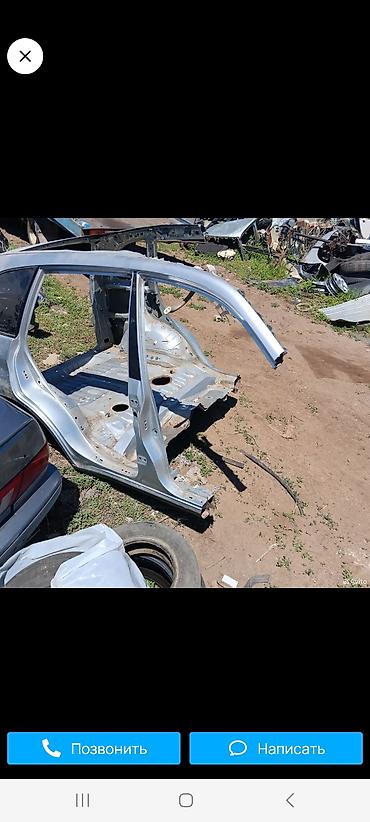 Автозапчасти: Раф 4 2003г продаю правую среднюю стойку на таёта раф 4 2003г — 1
