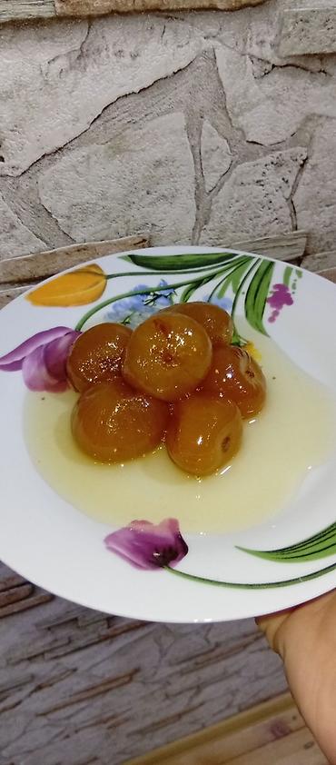 Şirin əncir mürebbesi. ev şəraitinde temiz ve seliqeli şekilde