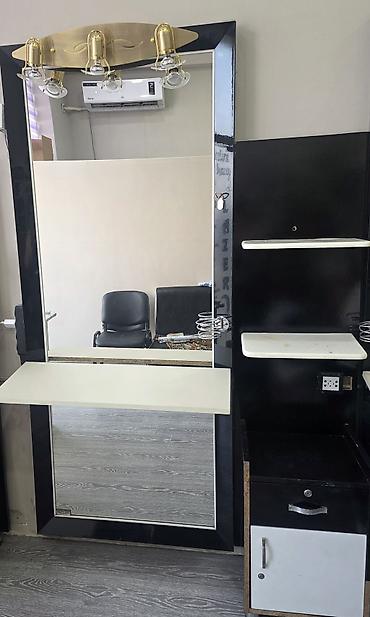 tibbi rəf: Salon üçün güzgülü iş stansiyası - Böyük ölçülü düzbucaqlı güzgü — 1