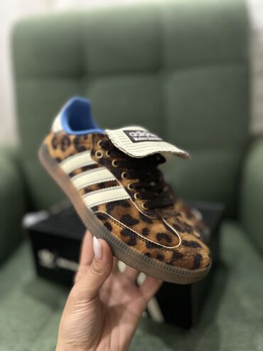 кеды бу: Продаю кеды от ADIDAS люкс копия 1:1 Надевала всего 3 раза Шикарное