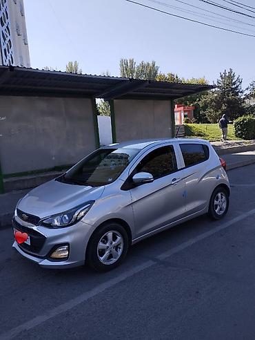 Продажа авто: Chevrolet Spark: 2018 г., 1 л, Автомат, Бензин, Хэтчбэк — 3