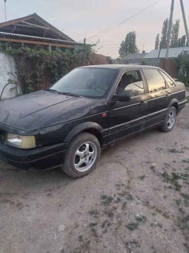 седан пасат: Volkswagen Passat: 1992 г., 1.8 л, Механика, Газ, Седан