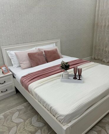 суточный квартира жалал абад: 1 бөлмө, Душ кабинасы, Жаздык, жууркан-төшөк каптары, Кондиционер