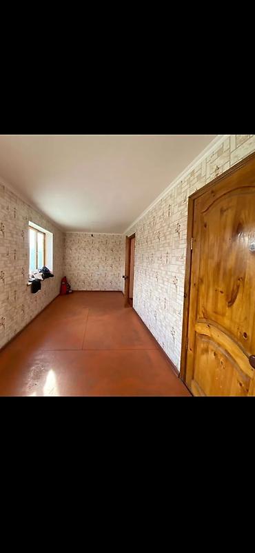 комнат: 60 м², 4 комнаты, Без подселения — 3