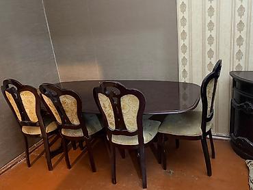 Qonaq otağı üçün, İşlənmiş, Oval masa, 12 stul lalafo.az -da Qonaq otağı üçün, İşlənmiş, Oval masa, 12 stul