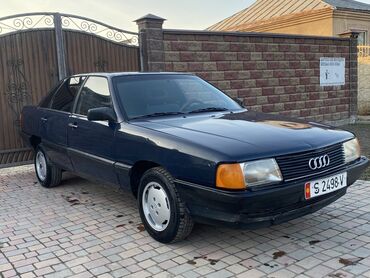 не находу авто: Audi 100: 1986 г., 1.8 л, Механика, Бензин, Седан