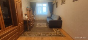 Köhnə tikili: Bakı, 2 otaqlı, Köhnə tikili, m. Xalqlar Dostluğu, 50 kv. m — 1