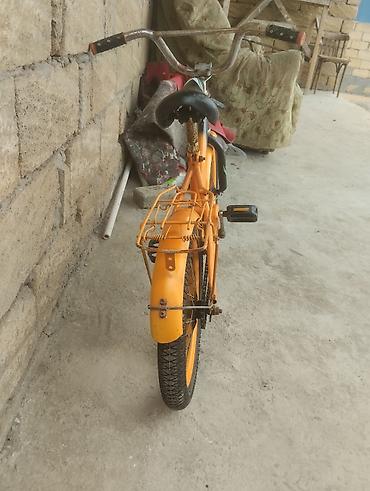 qanadlar: Uşaq velosipedi – 16 düym təkərlər - Parlaq narıncı-qara rəngli — 2