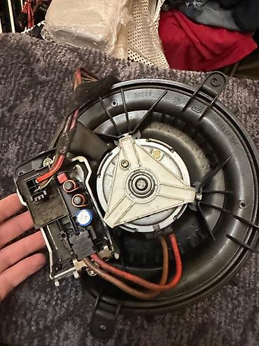 Другие детали салона: Большой ассортимент привозных запчастей из Японии, на Мерседесы — 9