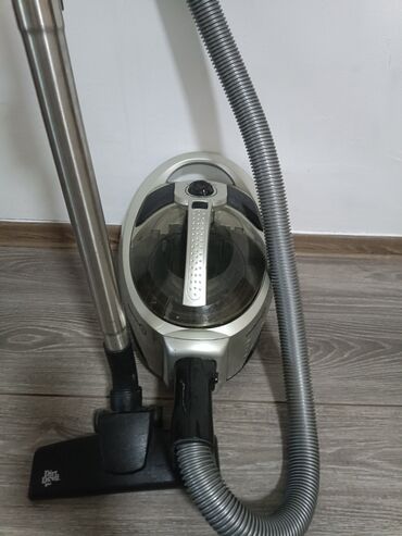 Klasični usisivači: Polovni usisivaci na posudu iz Nemacke kompletni ispravni cena od — 23