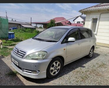 где купить машину дешевле: Toyota Ipsum: 2001 г., 2.4 л, Автомат, Бензин, Вэн/Минивэн