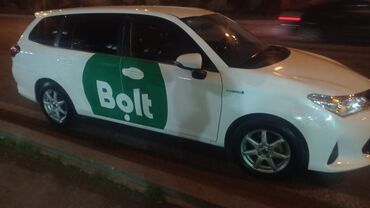 bolt taxi vakansiya: Водитель такси требуется