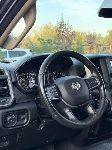 Dodge: Dodge Ram 1500: 2020 г., 5.7 л, Автомат, Бензин, Пикап — 6