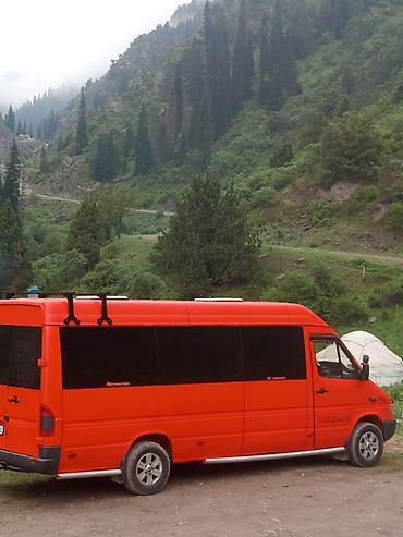 Транспорт: Пассажирский микроавтобус Mercedes‑Benz Sprinter (длинная база — 1