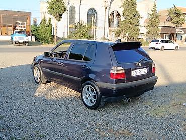 r14 diski teker: Volkswagen Golf III, 5 qapı hatchback. Gecə-göy (tünd mavi) rəng — 4