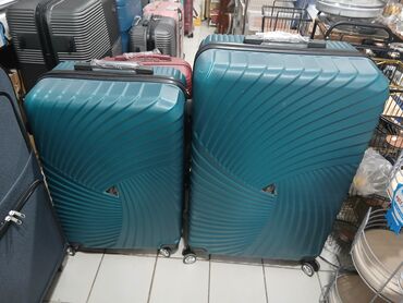 Çamadanlar: Səyahət çamadanları dəsti – Billa (ABS) - Material: 100% ABS, yüngül — 27